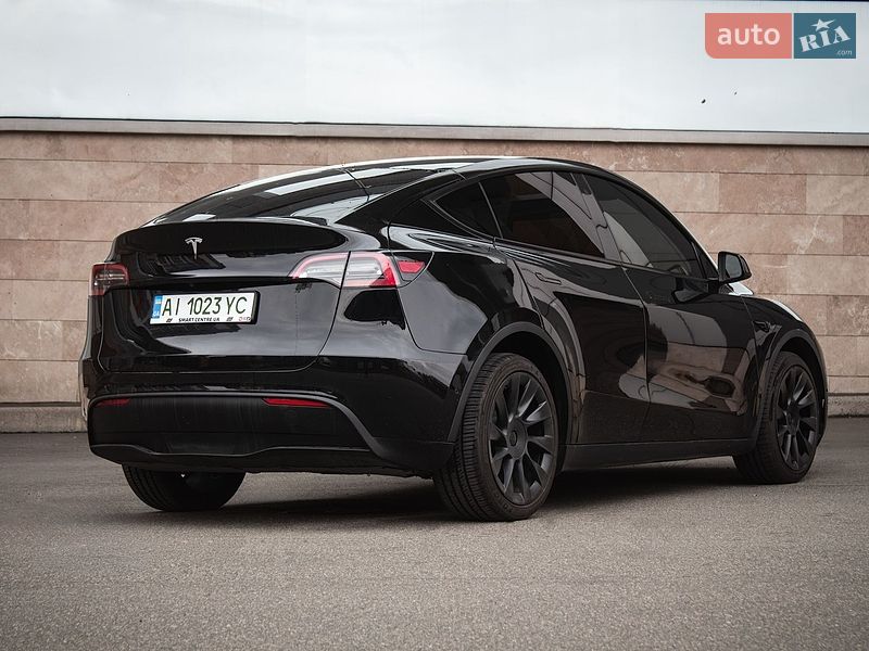 Позашляховик / Кросовер Tesla Model Y 2022 в Києві