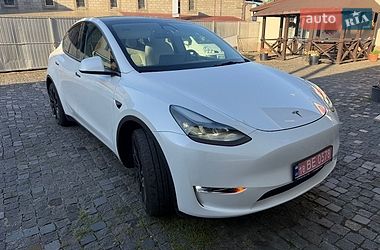 Позашляховик / Кросовер Tesla Model Y 2023 в Рівному