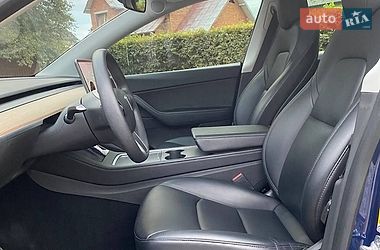 Внедорожник / Кроссовер Tesla Model Y 2022 в Ивано-Франковске