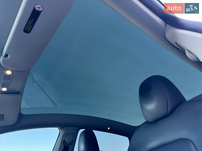 Внедорожник / Кроссовер Tesla Model Y 2023 в Одессе