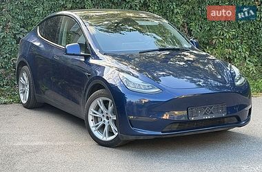 Внедорожник / Кроссовер Tesla Model Y 2022 в Киеве