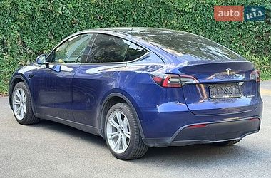 Внедорожник / Кроссовер Tesla Model Y 2022 в Киеве