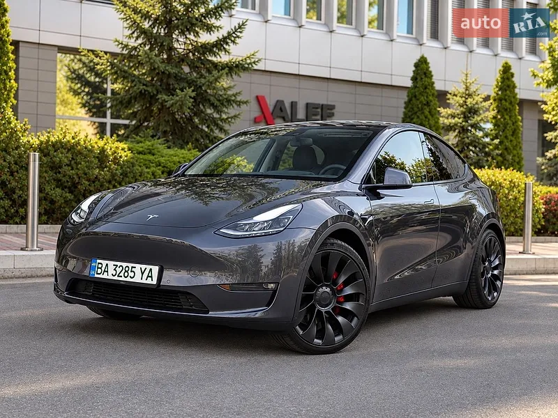 Tesla Model Y