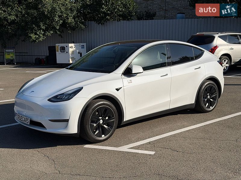 Tesla Model Y 2021 Tesla Model Y 2021