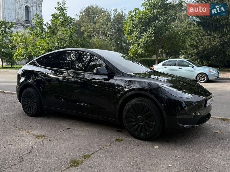 Внедорожник / Кроссовер Tesla Model Y 2023 в Переяславе