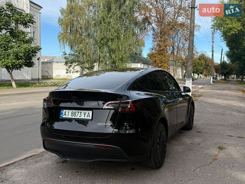 Внедорожник / Кроссовер Tesla Model Y 2023 в Переяславе