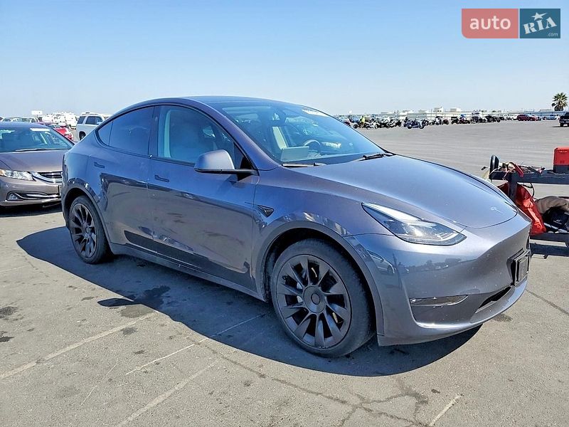 Внедорожник / Кроссовер Tesla Model Y 2023 в Львове фото 4 Внедорожник / Кроссовер Tesla Model Y 2023 в Львове