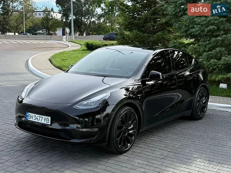 Tesla Model Y