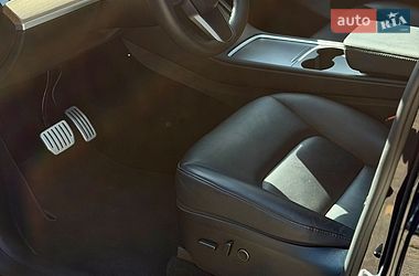 Внедорожник / Кроссовер Tesla Model Y 2023 в Тернополе