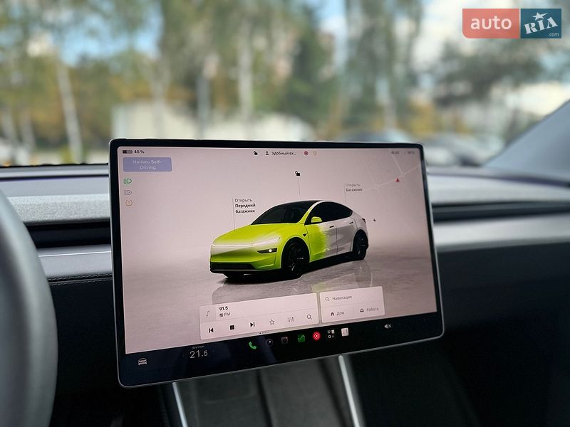 Позашляховик / Кросовер Tesla Model Y 2025 в Львові