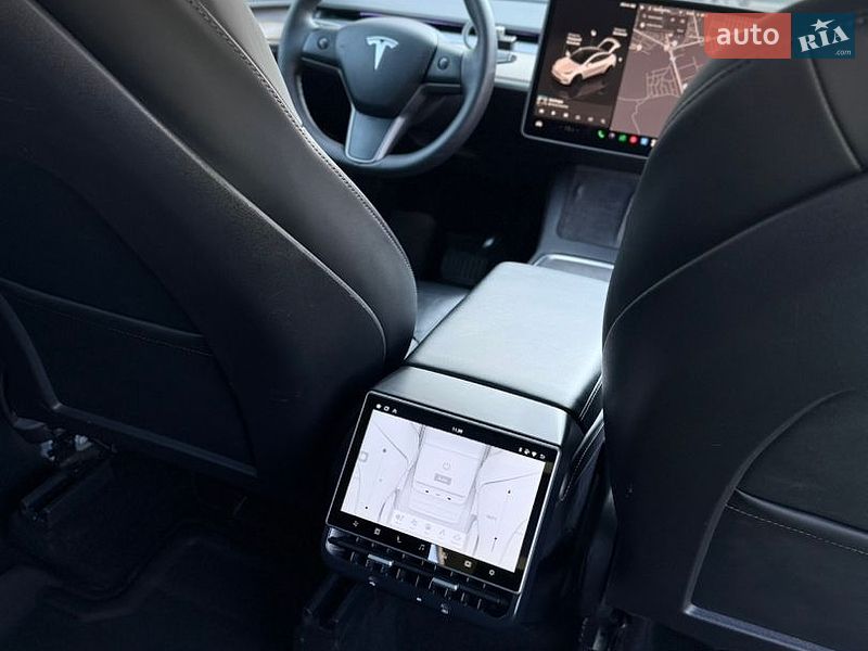 Позашляховик / Кросовер Tesla Model Y 2022 в Рівному фото 19 Позашляховик / Кросовер Tesla Model Y 2022 в Рівному