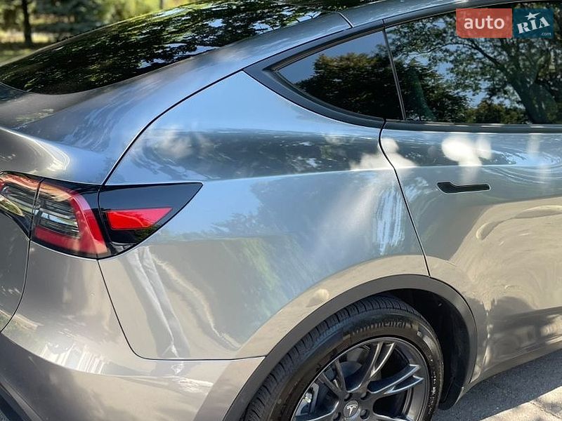 Позашляховик / Кросовер Tesla Model Y 2024 в Житомирі фото 28 Позашляховик / Кросовер Tesla Model Y 2024 в Житомирі