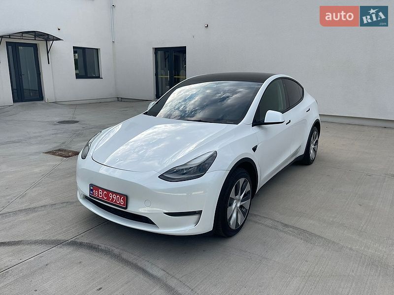 Внедорожник / Кроссовер Tesla Model Y 2023 в Луцке
