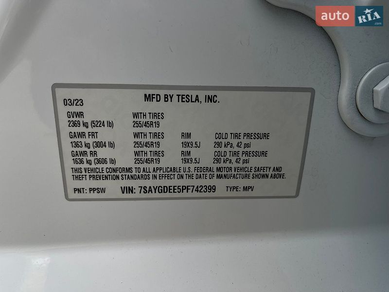 Внедорожник / Кроссовер Tesla Model Y 2023 в Луцке