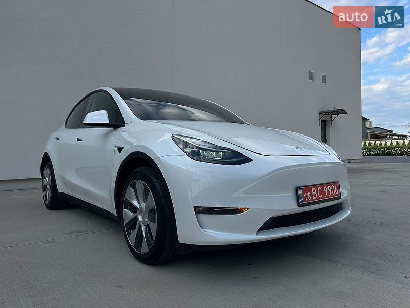 Внедорожник / Кроссовер Tesla Model Y 2023 в Луцке