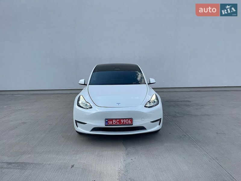 Внедорожник / Кроссовер Tesla Model Y 2023 в Луцке