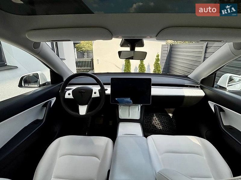 Внедорожник / Кроссовер Tesla Model Y 2021 в Белой Церкви