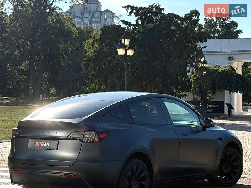 Внедорожник / Кроссовер Tesla Model Y 2024 в Одессе