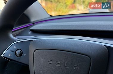 Позашляховик / Кросовер Tesla Model Y 2025 в Львові
