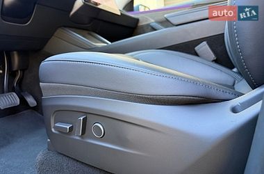 Позашляховик / Кросовер Tesla Model Y 2025 в Львові