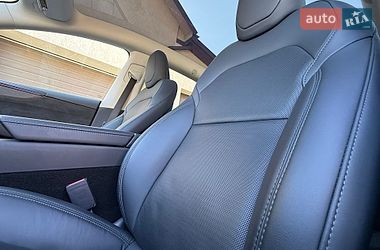 Позашляховик / Кросовер Tesla Model Y 2025 в Львові