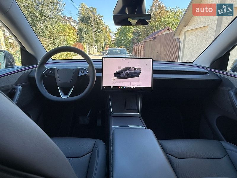 Внедорожник / Кроссовер Tesla Model Y 2025 в Львове