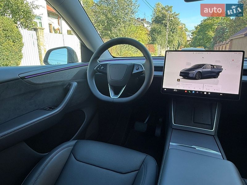 Позашляховик / Кросовер Tesla Model Y 2025 в Львові