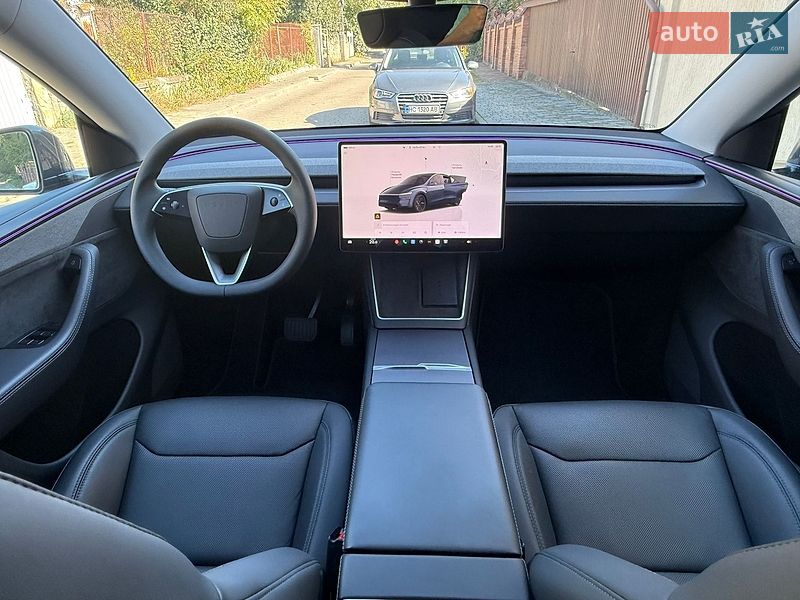 Позашляховик / Кросовер Tesla Model Y 2025 в Львові