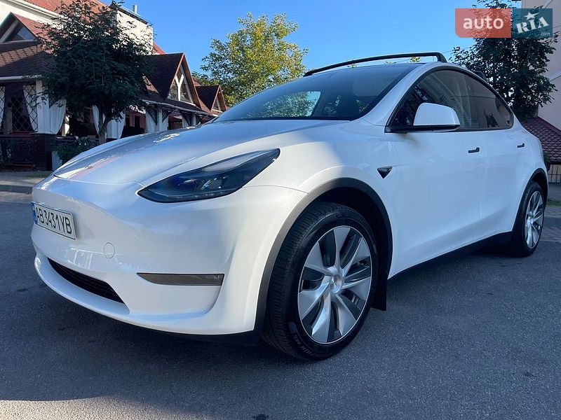 Внедорожник / Кроссовер Tesla Model Y 2024 в Виннице
