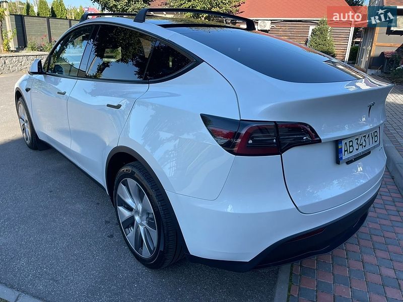 Внедорожник / Кроссовер Tesla Model Y 2024 в Виннице