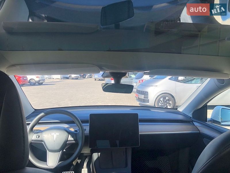 Внедорожник / Кроссовер Tesla Model Y 2022 в Полтаве
