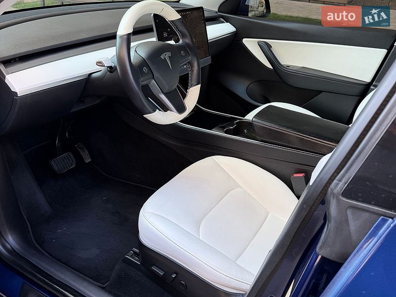 Позашляховик / Кросовер Tesla Model Y 2020 в Одесі