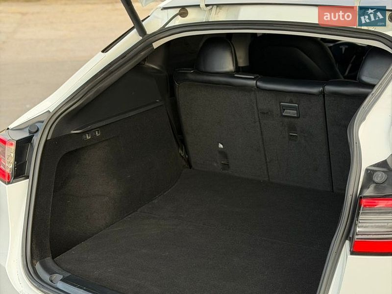 Внедорожник / Кроссовер Tesla Model Y 2022 в Харькове фото 28 Внедорожник / Кроссовер Tesla Model Y 2022 в Харькове