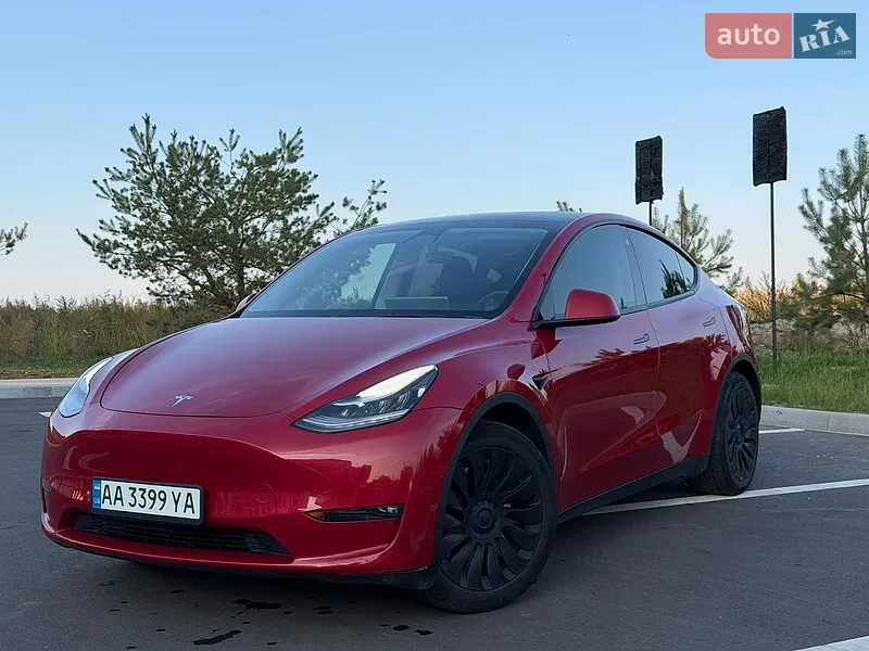 Tesla Model Y