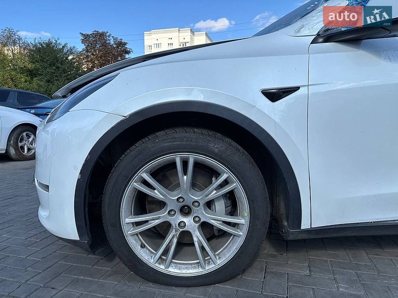 Внедорожник / Кроссовер Tesla Model Y 2022 в Луцке