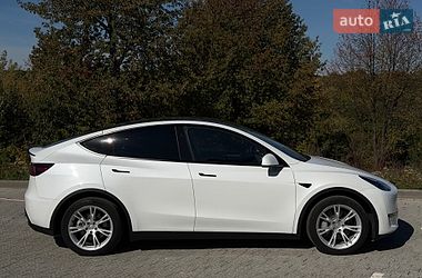 Позашляховик / Кросовер Tesla Model Y 2023 в Львові