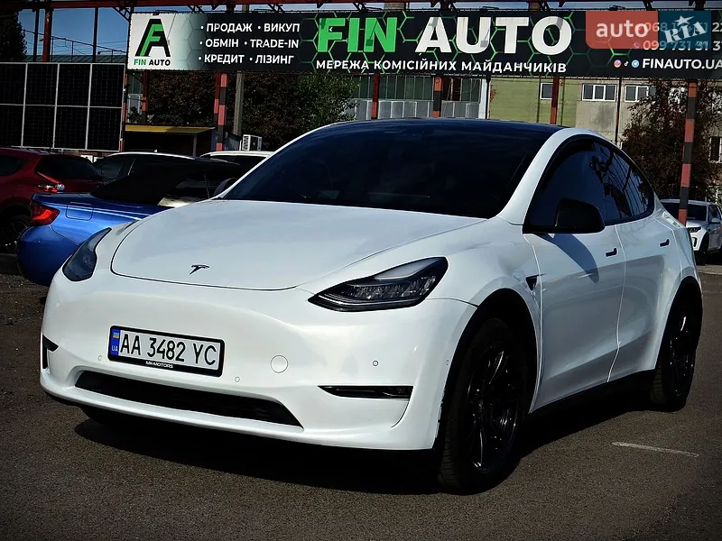Tesla Model Y