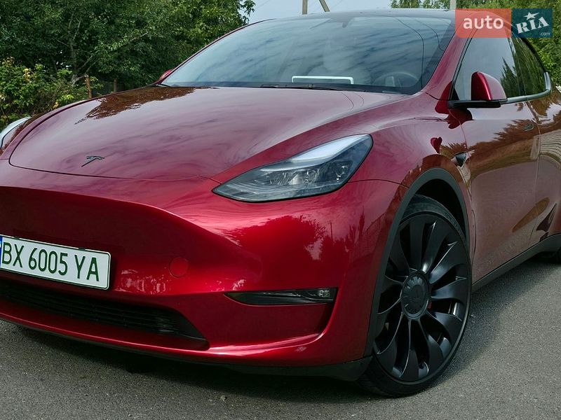Tesla Model Y 2024 Tesla Model Y 2024
