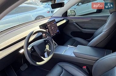 Внедорожник / Кроссовер Tesla Model Y 2025 в Днепре