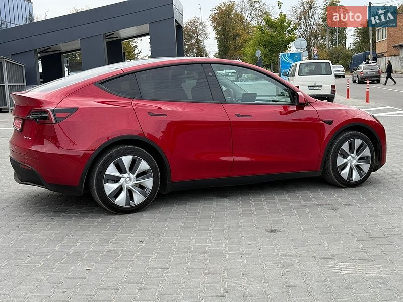 Внедорожник / Кроссовер Tesla Model Y 2023 в Виннице