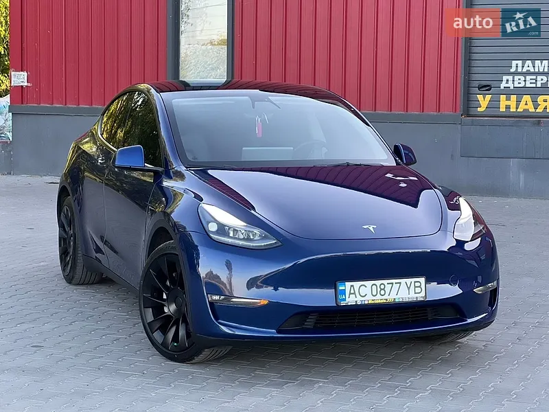 Tesla Model Y