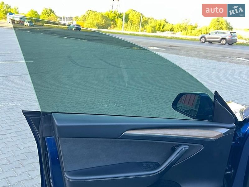 Позашляховик / Кросовер Tesla Model Y 2023 в Луцьку