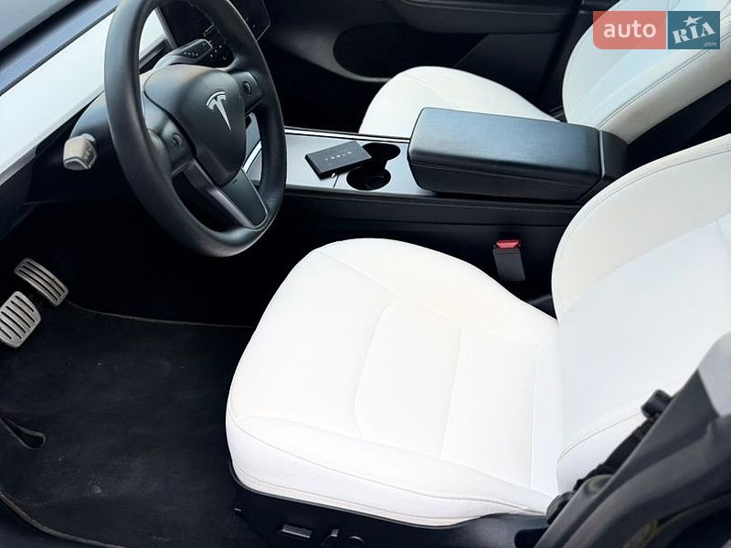 Внедорожник / Кроссовер Tesla Model Y 2023 в Тернополе фото 14 Внедорожник / Кроссовер Tesla Model Y 2023 в Тернополе