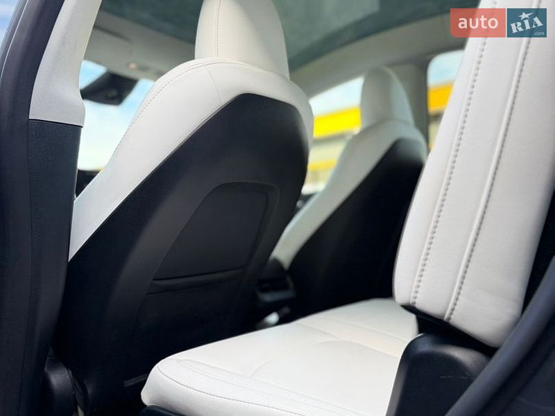 Внедорожник / Кроссовер Tesla Model Y 2023 в Тернополе фото 20 Внедорожник / Кроссовер Tesla Model Y 2023 в Тернополе