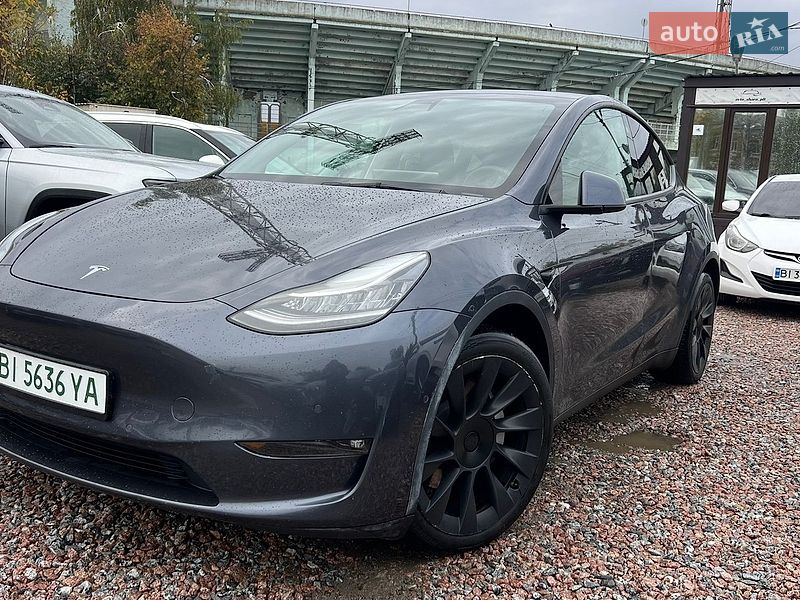 Tesla Model Y 2021
