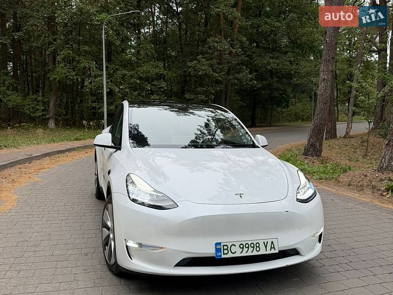 Позашляховик / Кросовер Tesla Model Y 2023 в Львові фото Позашляховик / Кросовер Tesla Model Y 2023 в Львові
