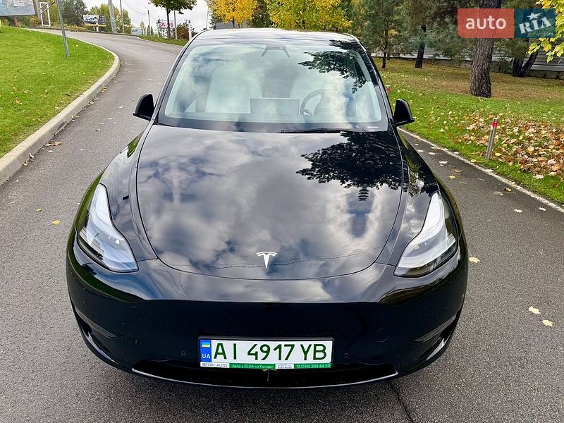 Внедорожник / Кроссовер Tesla Model Y 2022 в Киеве