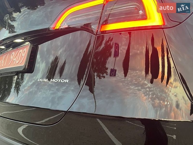 Внедорожник / Кроссовер Tesla Model Y 2023 в Кременчуге