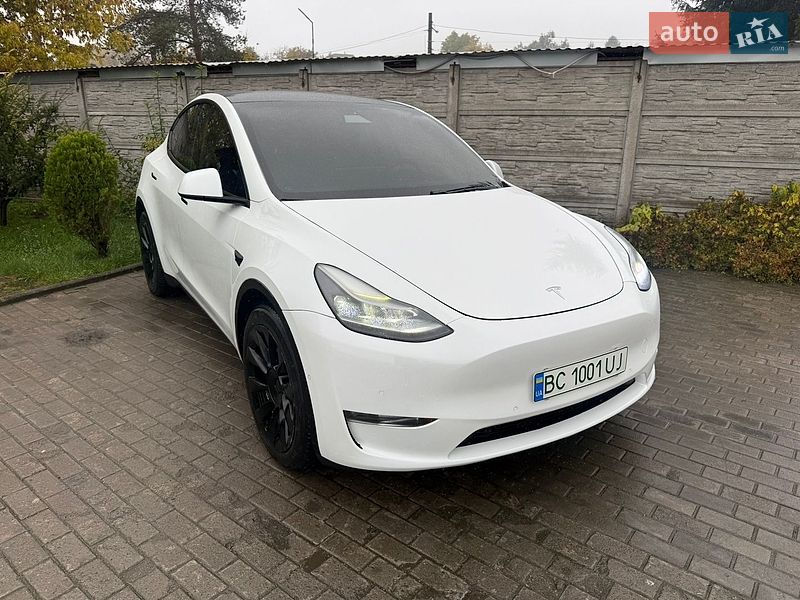 Внедорожник / Кроссовер Tesla Model Y 2020 в Львове