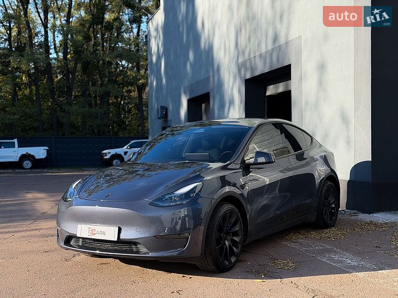 Позашляховик / Кросовер Tesla Model Y 2023 в Києві